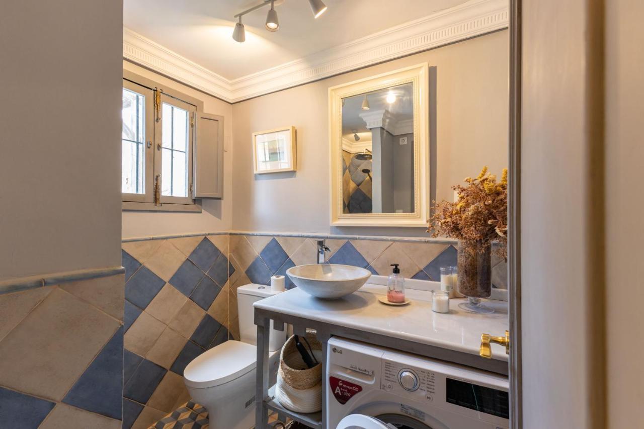 شقة Champion Duplex Terrace And Garage Old Town 6 Pax إشبيلية المظهر الخارجي الصورة