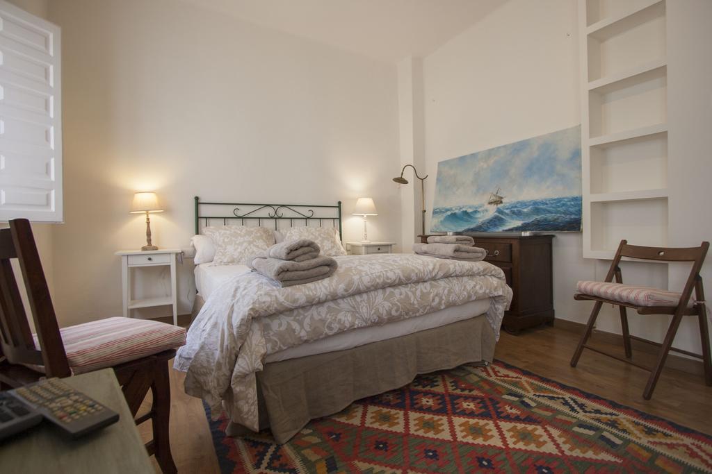 شقة Champion Duplex Terrace And Garage Old Town 6 Pax إشبيلية المظهر الخارجي الصورة